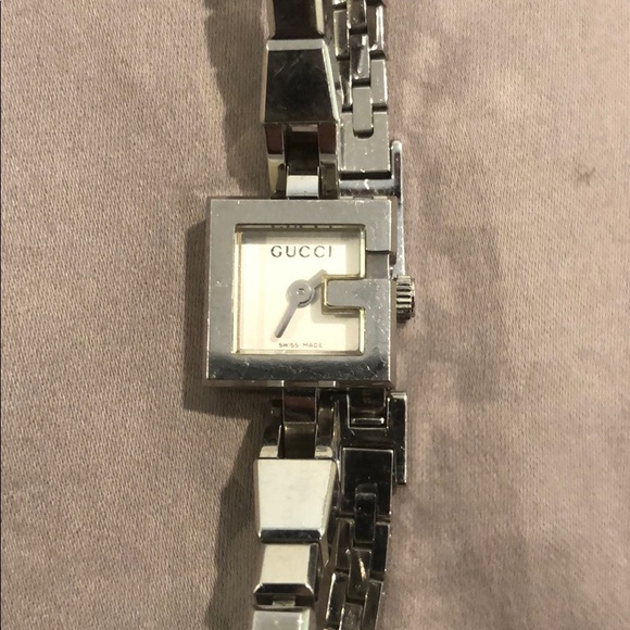 Authentic Gucci Women’s Stainless Steel Watch main image 6